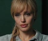 Une image du film Salt avec Angelina Jolie (capture d'écran)