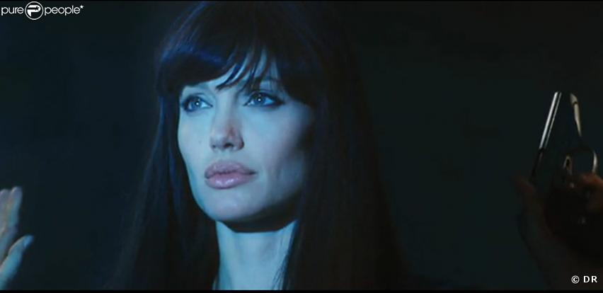 Une image du film Salt avec Angelina Jolie (capture d'écran)