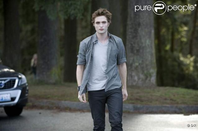 Robert Pattinson dans Twilight II : Tentation (New Moon)
