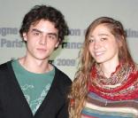Pierre Perrier et Zoe Schellenberg, à l'occasion de l'avant-première du film promotionnel  Toi, moi et Paris , qui s'est déroulée au Grand Rex à Paris, le 5 novembre 2009.