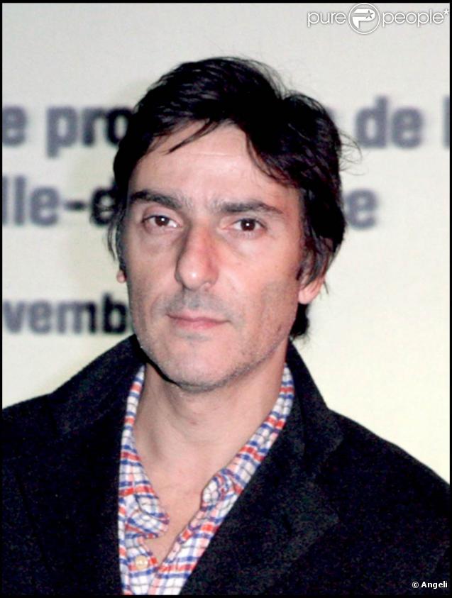 Yvan Attal, à l'occasion de l'avant-première du film promotionnel  Toi, moi et Paris , qui s'est déroulée au Grand Rex à Paris, le 5 novembre 2009.