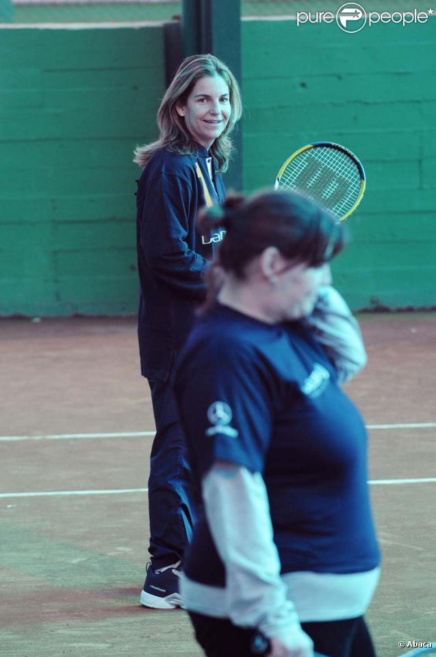 Arantxa Sanchez participe à un match de charité à Madrir le 5 novembre 2009.