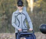 Nicole Kidman et Keith Urban, dans les jardins de Nashville, se baladent en compagnie de leur petite Sunday Rose.
