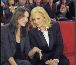 Carla Bruni et Sylvie Vartan le 8 novembre 2009 chez Michel Drucker dans Vivement dimanche