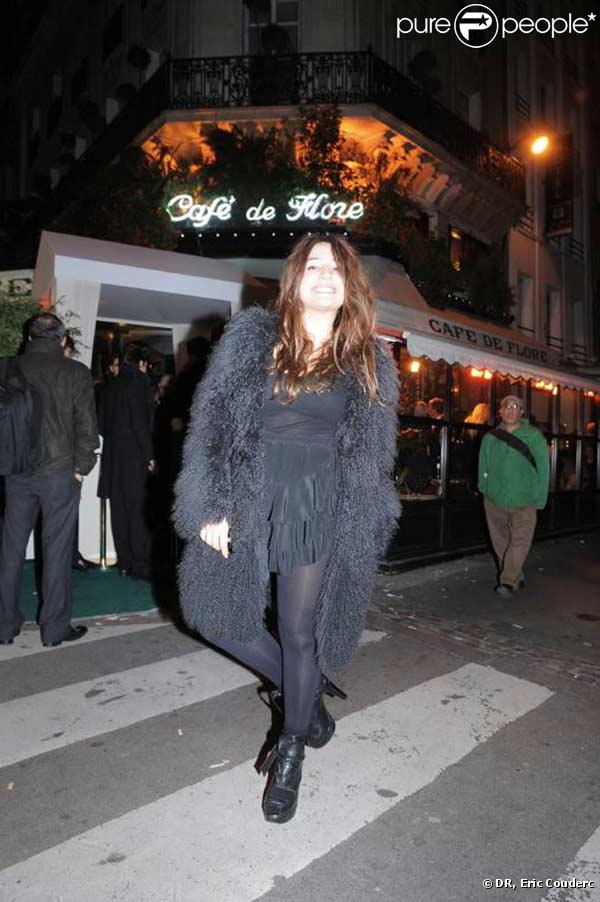 Remise du Prix de Flore 2009 à Simon Liberati : Izia Higelin