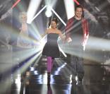 Cyrielle, Marie et Guillaume font leur arrivée sur le plateau de X-Factor, le 9 novembre.