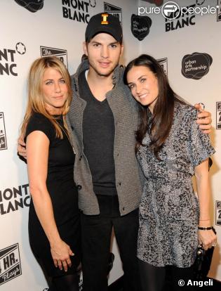 Jennifer Aniston, Ashton Kutcher et Demi Moore, à l'occasion de la grand esoirée 24 Hour Plays on Broadway, à New York, le 9 novembre 2009.