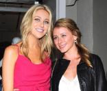 Stephanie Pratt et sa grande copine Lauren Bosworth accourent à l'inauguration de la boutique Pop Shop, dans le quartier de West Hollywood.