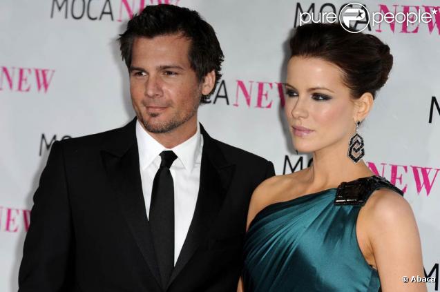 Len Wiseman et la belle Kate Beckinsale, à l'occasion du 30e anniversaire du MOCA (le Musée d'Art Contemporain), à Los Angeles, le 14 novembre 2009. 