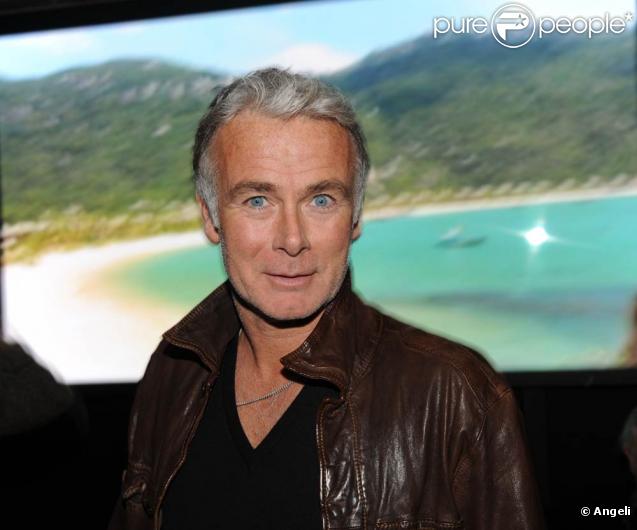 Grâce aux hôtels de luxe Six Senses, les célébrités ont eu tous les sens en éveil au VIP Room de Jean-Roch, le 16 novembre 2009. Photo : Franck Dubosc 