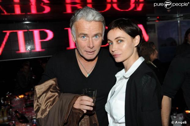 Grâce aux hôtels de luxe Six Senses, les célébrités ont eu tous les sens en éveil au VIP Room de Jean-Roch, le 16 novembre 2009. Photo : Franck Dubosc et Emmanuelle Béart 