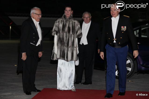 Caroline et Albert de Monaco lors des festivités du soir de la Fête nationale du 19 novembre 2009 à Monaco