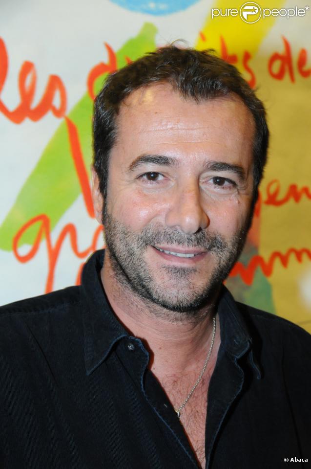 http://static1.purepeople.com/articles/2/44/81/2/@/322674-bernard-montiel-637x0-2.jpg