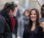 Mary-Louise Parker se promène avec Alec Baldwin à Washington Square, à New York, le 26 novembre 2009.