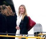 Cameron Diaz et Tom Cruise quittent l'Autriche depuis l'aéroport de Salzburg le 27 novembre 2009 où ils tournaient Knight & Day
