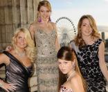 Lady Kitty Spencer, Angelica Hicks, Georgina Roberston et Carinthia Pearson toutes venues de Grande-Bretagne, sont enfin prêtes pour leur Bal des Débutantes... 
