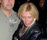 Pamela Bach, ex-femme de David Hasselhoff, à la sortie d'une boite de nuit de Los Angeles, en octobre 2007 