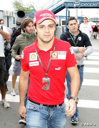Felipe Massa et Anna Rafaela Bassi sont les heureux parents d'un petit Felipinho, né le 30 novembre 2009.