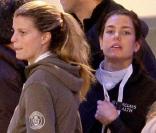 Gucci Masters, à Villepinte, le 10 décembre 2009 : Athina Onassis et Charlotte Casiraghi 