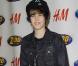 Justin Bieber explique qu'il s'est cassé la jambe... pour Taylor Swift !