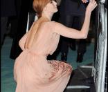 La belle Kelly Reilly, à l'occasion de l'avant-première de  Sherlock Holmes , qui s'est tenue à l'Empire de Leicester Square, à Londres, le 14 décembre 2009.