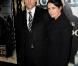 Mark Strong et sa femme Liza Marshall, à l'occasion de l'avant-première de Sherlock Holmes, qui s'est tenue à l'Empire de Leicester Square, à Londres, le 14 décembre 2009.
