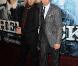 Jude Law et Robert Downey Jr., à l'occasion de l'avant-première de Sherlock Holmes, qui s'est tenue à l'Empire de Leicester Square, à Londres, le 14 décembre 2009.
