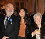 Gérard Jugnot et sa maman, Saïda Jawad et Frédéric Mitterrand au Ministère de la Culture.