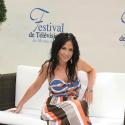 Fabienne Carat : La future mariée vous présente la nouvelle version de sa chanson... "Ecoute-toi" !