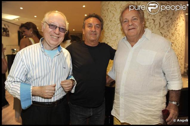 Cocktail de la maison De Grisogono à Saint-Barthélémy, le 30 décembre 2009 : Carlo Giovannelli, Saverio Moschillo et Massimo Gargia 