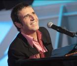Julien Clerc raconte ses souvenirs dans  Gala , le 30 décembre 2009 !