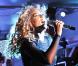 Beyoncé lors de la soirée au Nikki Beach Restaurant organisée par le joaillier David Morris à Saint-Barthélémy le 31 décembre 2009 : la chanteuse donne un concert privé et arbore des boucles d'oreilles et bracelets signé D. Morris ! 