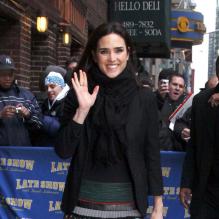 Jennifer Connelly parfaite dans un look Balenciaga dont elle est l'ambassadrice. <br />