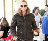 Nicollette Sheridan s\'accordait après sa séance d\'équitation un petit détour par un restaurant de L.A., le 15 janvier 2010.