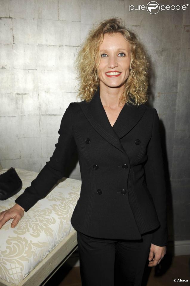 Alexandra Lamy à l'occasion du dîner-cocktail organisé par la maison Chaumet pour les Révélations des César 2010, à l'hôtel Meurice, le 18 janvier 2010.