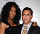 Kelly Rowland et Scott Barnes lors du lancement du livre About Face de Scott Barnes, le maquilleur des stars, le 20 janvier 2010 à New York