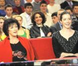 Anny Duperey et Sara Giraudeau lors de l'enregistrement de l'émission Vivement dimanche, diffusée le 24 janvier sur France 2