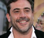 Jeffrey Dean Morgan bientôt à l'affiche de  The Losers. 