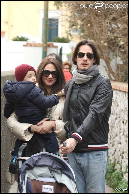 Asia Argento et son mari Michele Civetta avec leur fils Nicola 