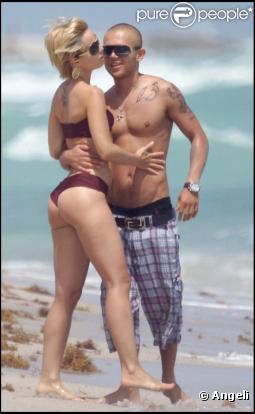 Mena Suvari et Simone Sestito 