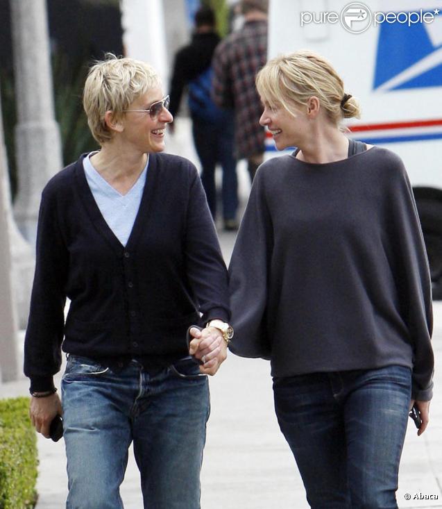Portia De Rossi et Ellen DeGeneres, balade en tête dans les rues de Los Angeles le 6 février 2010