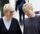 Portia De Rossi et Ellen DeGeneres, balade en tête dans les rues de Los Angeles le 6 février 2010