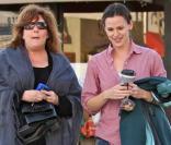 Jennifer Garner dans les rues de Santa Monica, parée contre la pluie