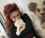 Helena Bonham Carter pose pour une campagne de sensibilisation contre les violences conjugales. 9/02/2010