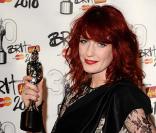 Florence and the Machine lors des Brit Awards, à Londres, le 16 février 2010 !