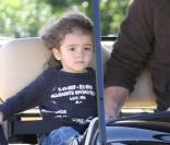 Matthew McConaughey et son fils Levi : balade entre hommes (16 février 2010 à Los Angeles)