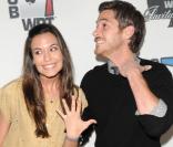 Dave Annable et Odette Yustman participent à un tournoi de poker, à Los Angeles. 20/02/2010