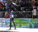 Martin Fourcade a décroché l'argent en biathlon sur le 15 km (mass start). Son frère Simon s'est classé 14e. A l'arrivée, le gain de la médaille a offert une belle scène de liesse entre les Fourcade brothers !