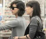 Jessica Alba à Los Angeles le 1/03/10 en pleine séance shopping