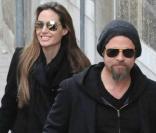 Angelina Jolie et Brad Pitt se promènent à Venise avec leurs quatre plus grands enfants.